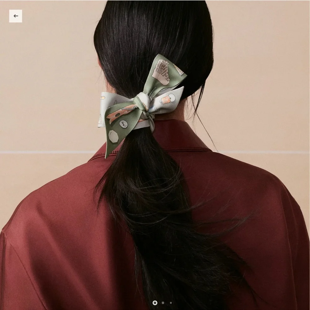 Hermes In the Pocket Twilly - Gris Perle / Vert Amande / Beige - Picture 2 of 4